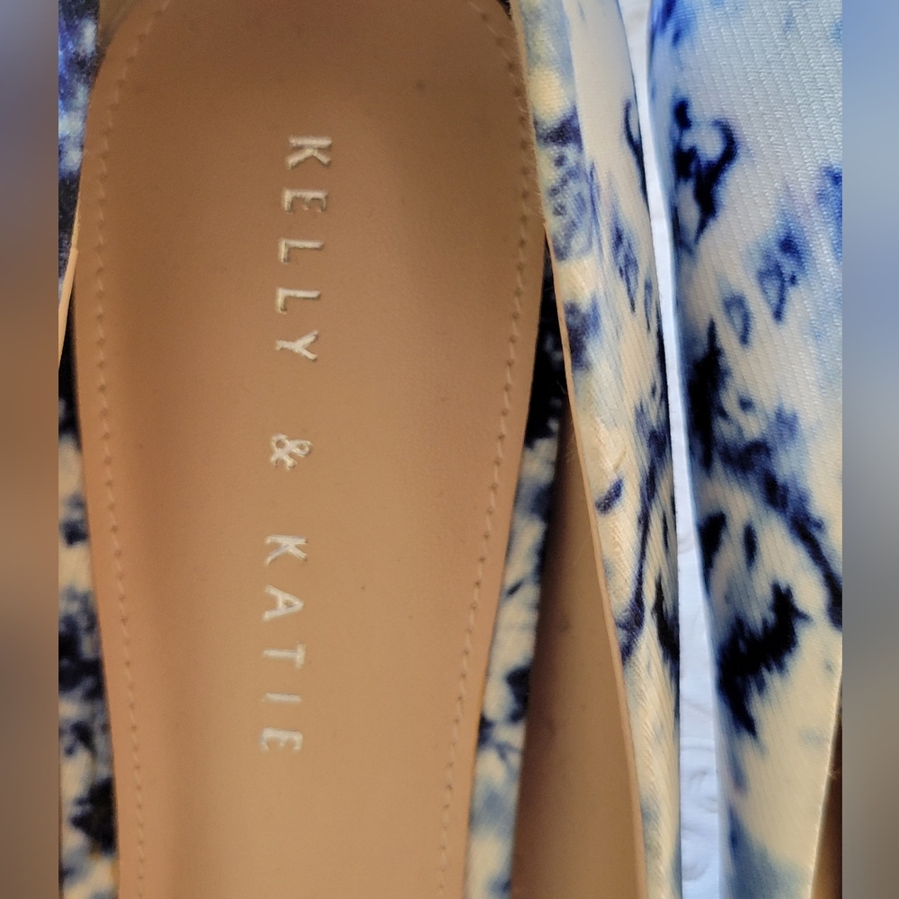 Kelly & Katie NEW Blue Tie Dye Pointed Toe Misha Classic Pumps Heels Size 10M - Picture 4 of 11